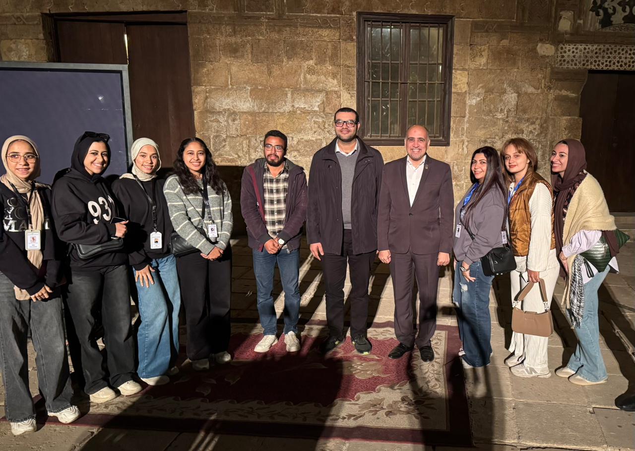 نجاح كبير لمحاضرة من قصر المنيل إلى قصر الزعفران: بين التراث والحداثة بمؤسسة زاهي حواس